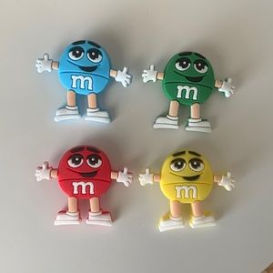 4 M & M croc charms